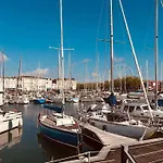 T2 Calme A 2 Pas Du Centre Λα Ροσέλ