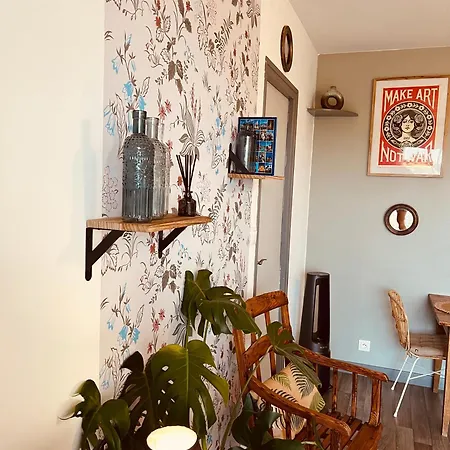Appartement T2 Calme à 2 Pas Du Centre *