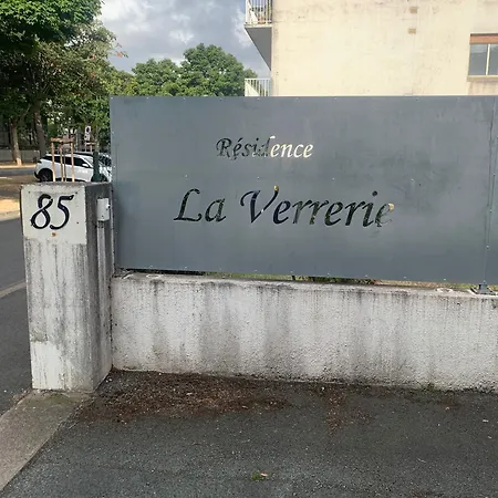 T2 Calme à 2 Pas Du Centre Apartamento