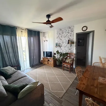 T2 Calme à 2 Pas Du Centre Apartamento